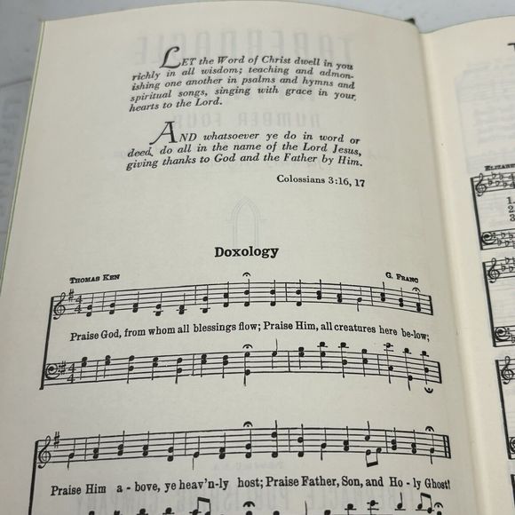 Tabernacle Hymns Number 4 Green 1960's Religious Songs Spirituality‎ Church Book - Picture 4 of 12